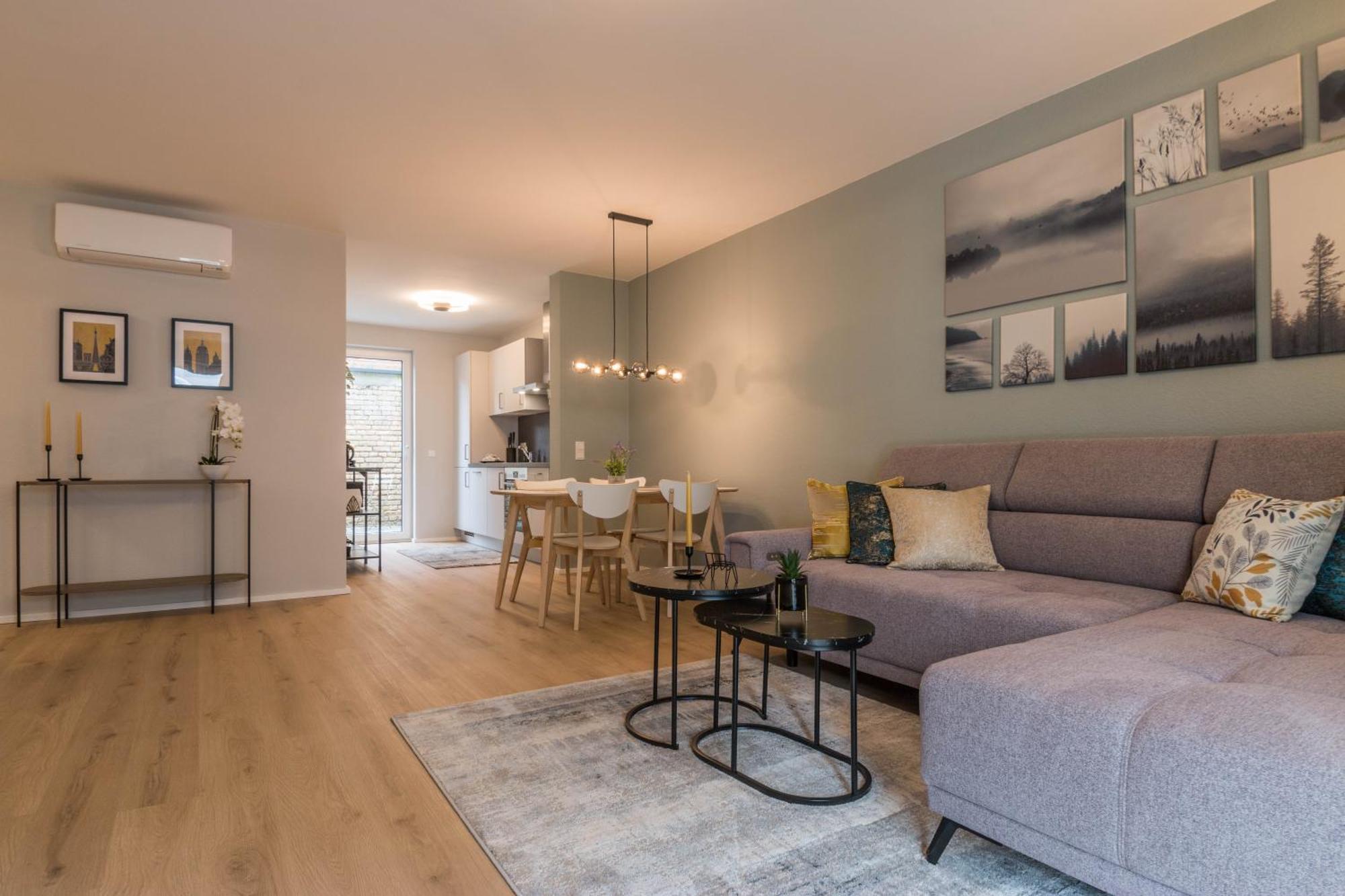 Apartment Premium Business