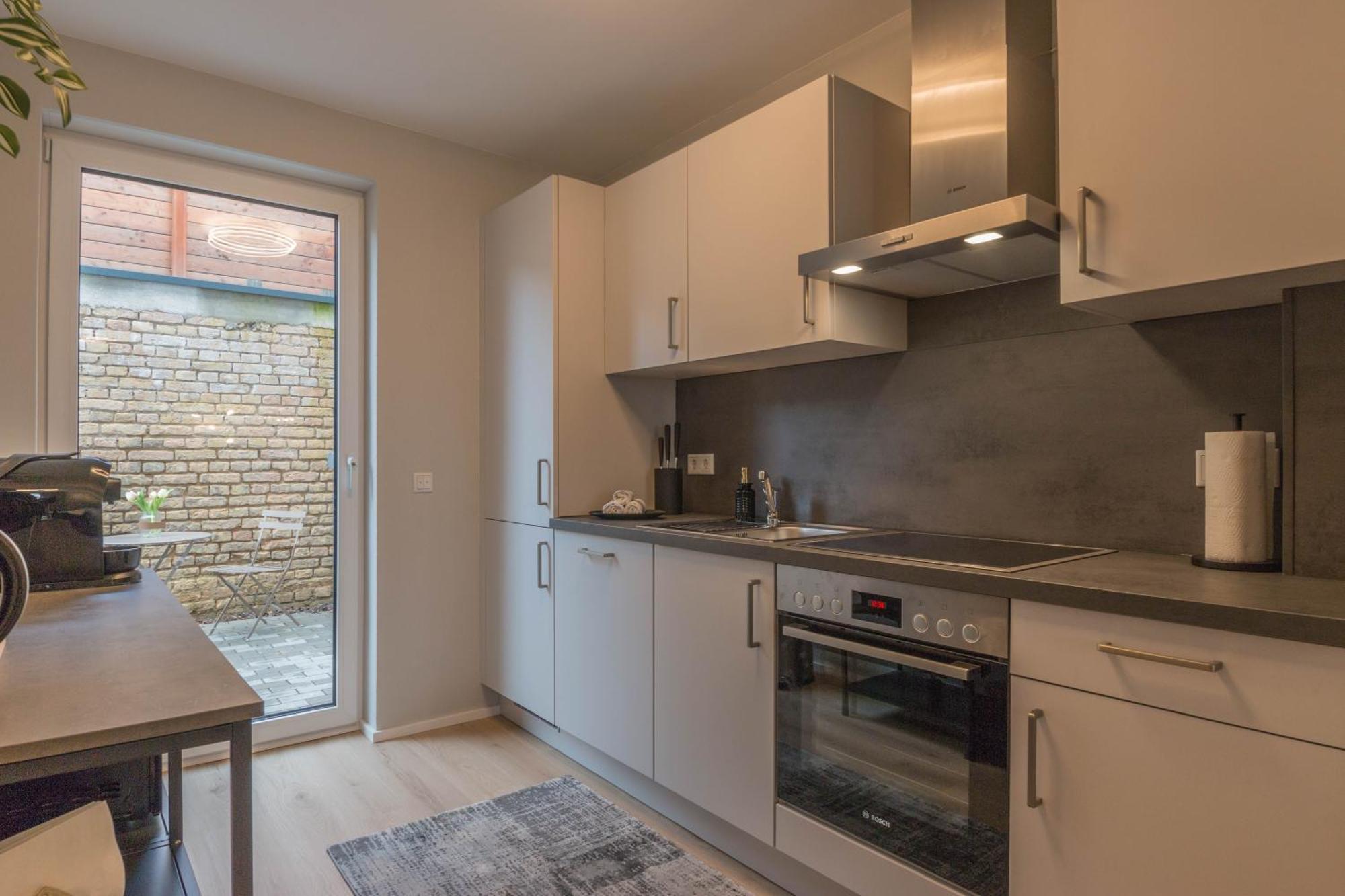 Premium Business Apartment